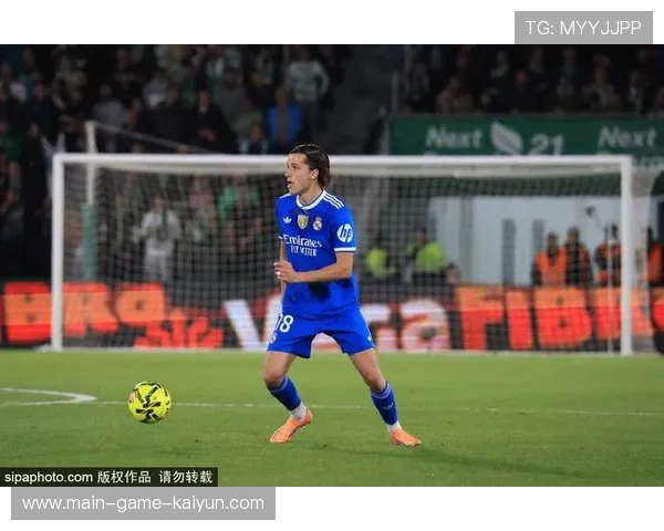 皇马主帅面临信任危机：是否能走出低谷？